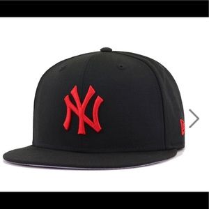 Black and Red NY hat